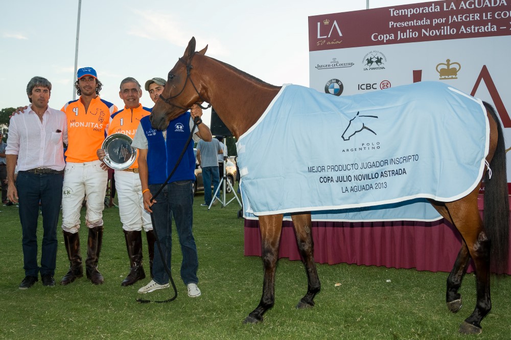lasmonjitaspolophotosMATIAS CALLEJOpolomagazine 4